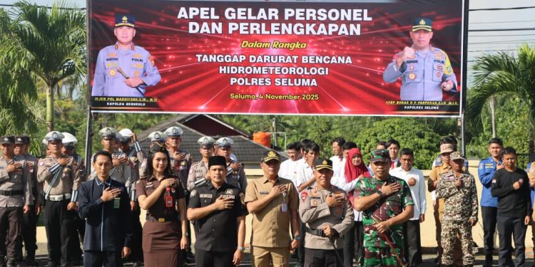 Antisipasi Bencana, Polres Seluma Gelar Apel Siaga Pasukan