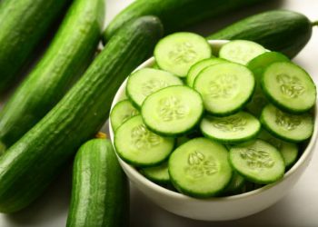 Cocok Dijadikan Obat Diet Alami, Ini Manfaat Tersembunyi Konsumsi Mentimun untuk Kesehatan