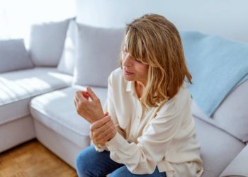 Wajib Tahu! Berikut Cara Cegah Penyakit Osteoporosis Sejak Dini, Cukupi Kebutuhan Nutrisi