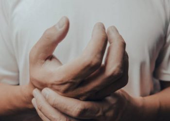 Inilah 6 Cara Cegah Penyakit Parkinson Sejak Dini, Ayo Lakukan Mulai dari Sekarang!