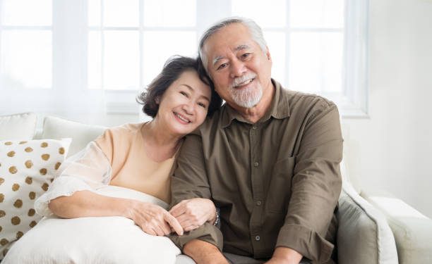 Wajib Dihindari! Ini Dia Pantangan Makanan untuk Lansia, Bikin Kesehatan Semakin Terganggu