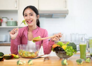 Clean Eating Diet Sehat di Kalangan Anak Muda, Yuk Terapkan Prinsipnya!