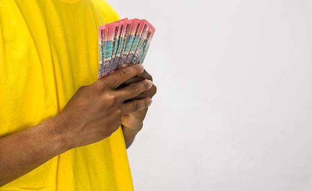 Waspada Ilegal! Berikut Daftar Pinjol Resmi OJK per November 2025