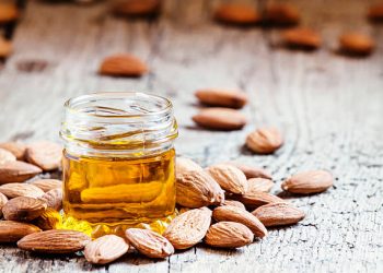 Dapat Hilangkan Stretchmark, Ketahui Manfaat Tersembunyi Minyak Almond untuk Kesehatan
