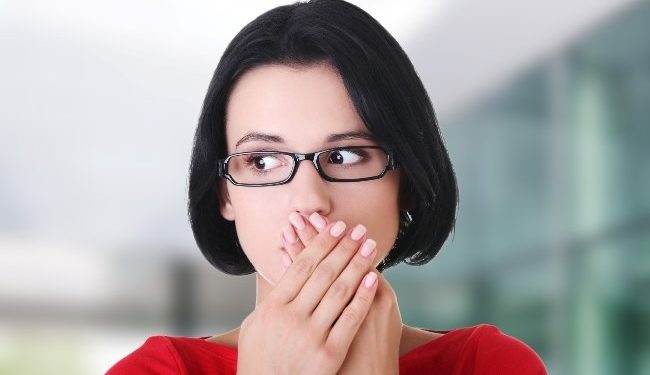 Alami Cegukan Berkepanjangan? Waspada Memicu 6 Penyakit Ini, Cek!