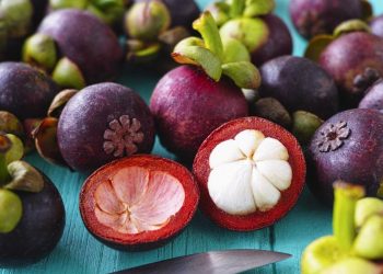 Batasi Asupannya, Ini 4 Efek Samping Konsumsi Buah Manggis Berlebihan