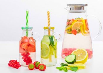 Ini Rekomendasi Minuman Sehat yang Aman Dikonsumsi Sehari-hari, Terutama Air Mineral