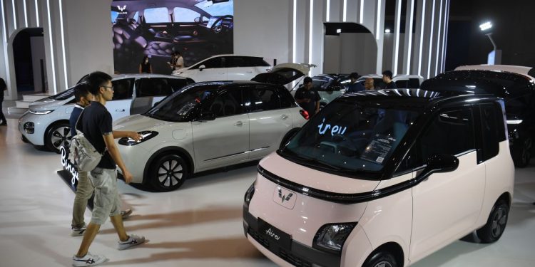 Periode Desember 2025, Berikut Daftar Lengkap Harga Mobil Listrik di Indonesia