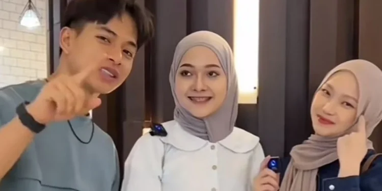 Isu Kedekatan Jule dan Yuka, Dulu Satu Pesantren sebelum Diam-diam Selingkuh