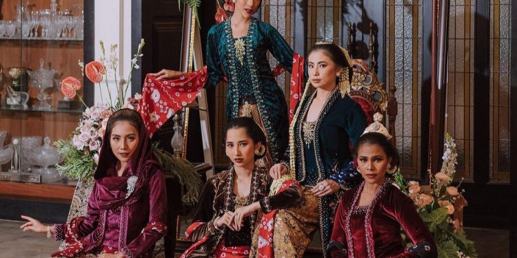 Menarik! Salah Satunya Kebaya, Masuk Jadi Warisan Budaya Takbenda UNESCO