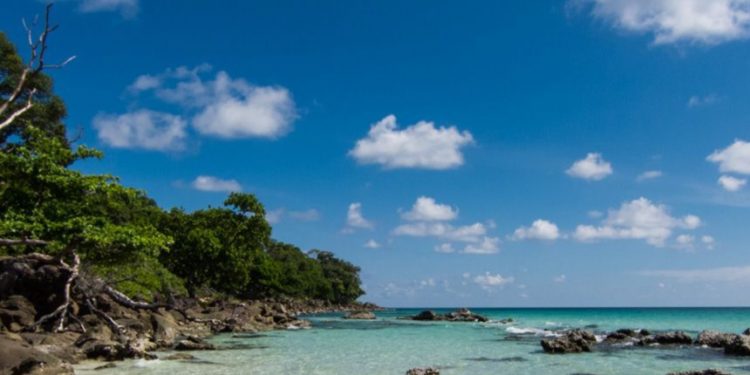 Cek di Sini! Daftar Pantai Terbaik di Dunia, Cocok Jadi Destinasi yang Dikunjungi saat Liburan