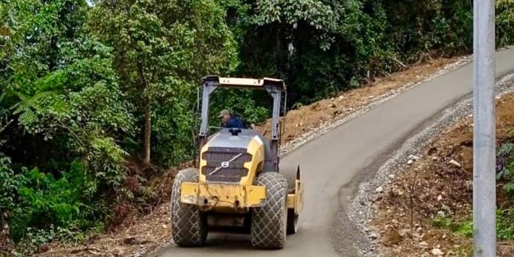 Jalan Hotmix Rampung, UPT Air Sulian Tak Lagi Terisolasi