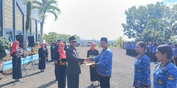 Pemkab Seluma Resmi Lantik dan Serahkan SK kepada 280 PPPK Paruh Waktu