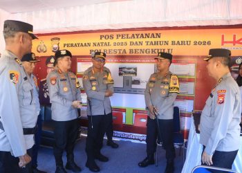 Jelang Nataru, Kapolda Bengkulu Tinjau Pos Pelayanan Gerbang Tol Bengkulu