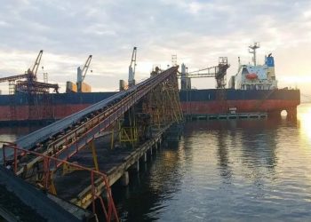 Kolam Pelabuhan Pulau Baai Dangkal, Kapal Besar Terancam Gagal Sandar