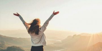 Suka Traveling? Ini Tips Liburan Hemat Tanpa Takut Boncos