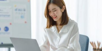 Cara Mudah Menghasilkan Uang Online, Cek di Sini! Salah satunya dengan Jualan Produk