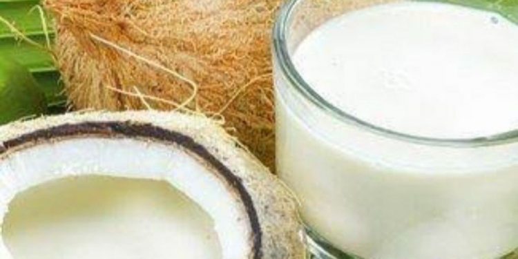 Santan Punya Manfaat Dapat Mengurangi Penyakit Lambung, Cek di Sini