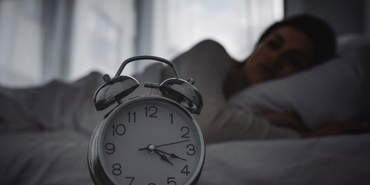 Perlu Tahu, Ini Manfaat Lain Tidur dengan Lampu Mati, Baik untuk Perawatan Kulit