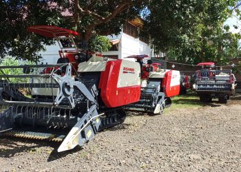 Pemkab Bengkulu Selatan Terima 6 Unit Combine Harvester dari Kementan RI