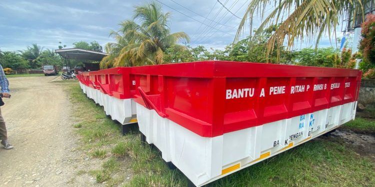 12 Unit Kontainer Diterima Pemkab BS, Namun Serah Terima Resmi dari Pemprov Belum Dilakukan