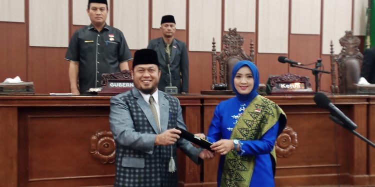 Husnul Khotimah Dilantik Sebagai Anggota DPRD Kota Bengkulu