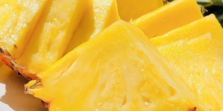 Perlu Tahu! Buah Nanas Bisa Sebabkan Lidah Gatal dan Panas, Cek Efek Samping Lainnya di Sini