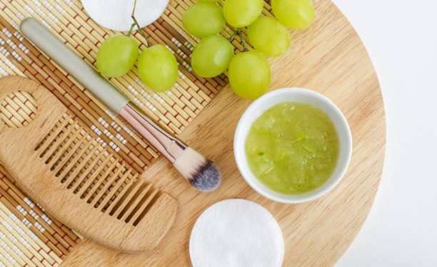 Sering Dijadikan Bahan Skincare, Ini Manfaat Istimewa Buah Anggur untuk Kecantikan