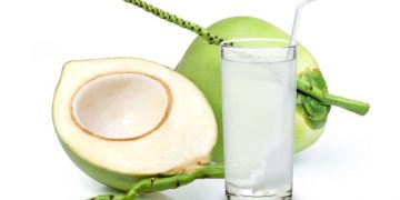 Cek Disini Ragam Manfaat Air Kelapa Muda untuk Kesehatan, Jadi Minuman Favorit Banyak Orang