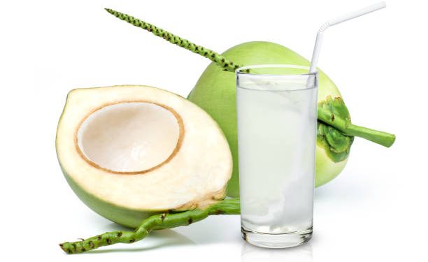 Cek Disini Ragam Manfaat Air Kelapa Muda untuk Kesehatan, Jadi Minuman Favorit Banyak Orang