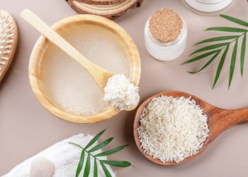 Rahasia Kecantikan Alami, Ini 4 Cara Memutihkan Wajah dengan Air Beras