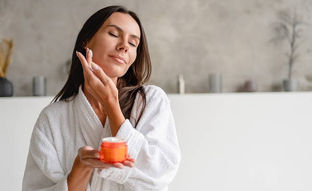 Manfaatkan Susu Putih Sebagai Bahan Alami Perawatan Kulit, Ada Kandungan AHA-nya