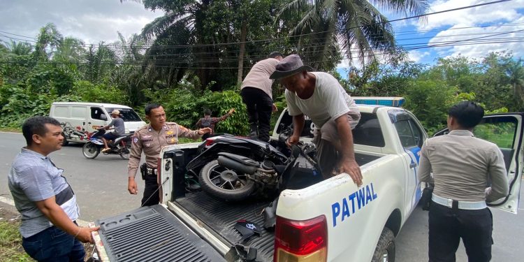 Kecelakaan Maut di Talo Seluma: Pasutri Meninggal Dunia, Mobil Avanza Diduga Keluar Jalur
