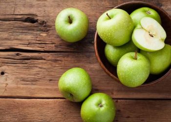 Bikin Tubuh Jadi Sehat, Ini 7 Manfaat Konsumsi Apel Hijau