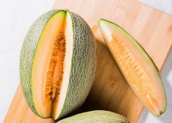 Intip Disini Ragam Efek Samping Konsumsi Buah Blewah Berlebihan, Waspadai!