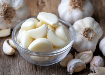 Ampuh Turunkan Kolesterol hingga Cegah Sakit Maag, Ini Manfaat Bawang Putih untuk Kesehatan