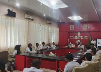 Honorer Seluma Tolak Dirumahkan, Pemkab Siap Sampaikan Aspirasi ke Pusat