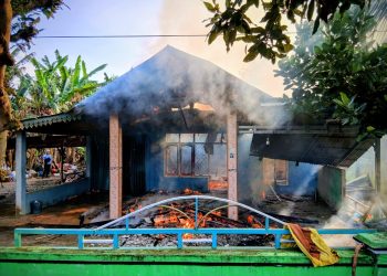 Rumah Warga Terbakar di Pino Raya, Kerugian Ditaksir Capai Rp400 Juta
