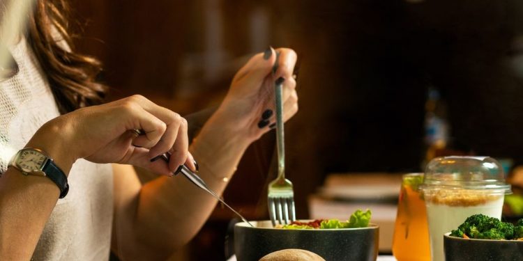 Berpahala dan Berkah, Ini Hukum Puasa Tanpa Sahur Menurut Ustadz Adi Hidayat