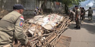 36 Warung ‘Kopi Pangku’ di Betungan Dibongkar, Diduga Tempat Prostitusi
