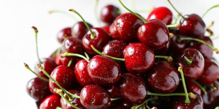 Manfaat Lain dari Konsumsi Buah Ceri, Dipercaya Bisa Mencerahkan Kulit
