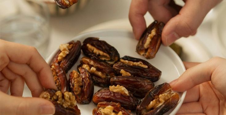 Ini 6 Efek Samping Makan Kurma Berlebihan, Perlu Membatasi Asupannya