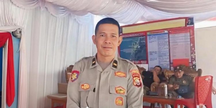 Jaga Keselamatan Pengunjung, Polres Bengkulu Selatan Imbau Wisatawan Tidak Bermain di Pinggir Pantai Pasar Bawah