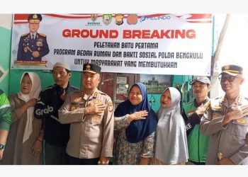 Kapolda Bengkulu Pimpin Peletakan Batu Pertama Program Bedah Rumah ke-67