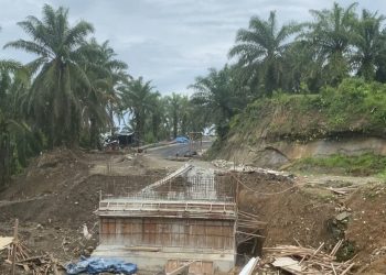 Pembangunan Jembatan Sekunyit Kecil Ditargetkan Rampung April 2026