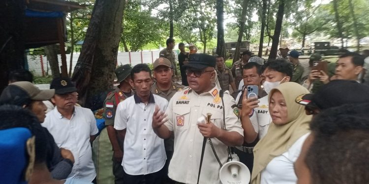 Tertibkan Bangunan Liar di Taman Berkas, Pemkot Siapkan Lokasi Pengganti untuk Pedagang