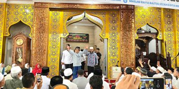 Tabligh Akbar BKMT Bengkulu Hadirkan Ustadz Maulana, Masjid Raya Baitul Izzah Dipadati Jemaah