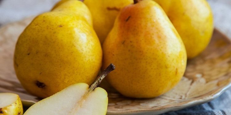 7 Buah yang Dapat Menurunkan Berat Badan, Punya Kandungan Tinggi Serat