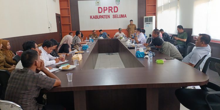 Ratusan Eks Honorer Seluma Minta Difasilitasi Hearing ke DPR RI dan Kemenpan RB