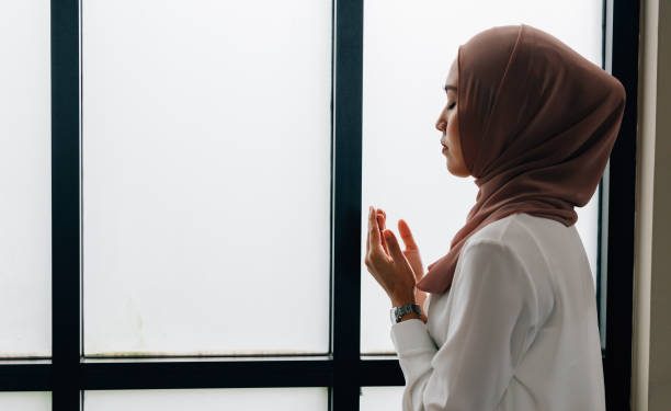 Kumpulan Doa Mustajab yang Bisa Dibaca Setiap Hari: Lengkap dengan Arab, Latin, dan Artinya